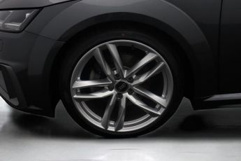 Audi TT TFSI S LINE