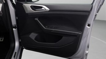 Volkswagen T-Cross MOVE TSI DSG