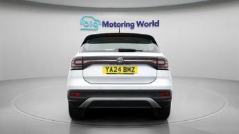 Volkswagen T-Cross MOVE TSI DSG