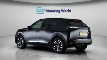 Peugeot E-2008 ALLURE PREMIUM