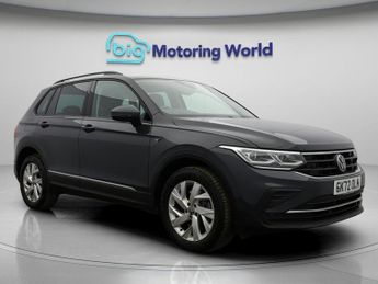 Volkswagen Tiguan LIFE TSI DSG