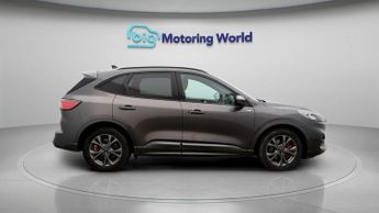 Ford Kuga ST-LINE