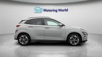 Hyundai KONA ULTIMATE