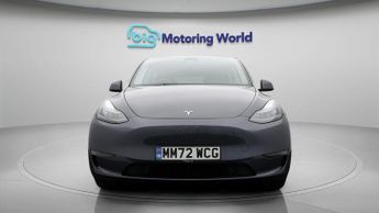 Tesla Model Y LONG RANGE AWD