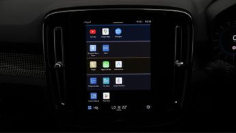 Volvo XC40 RECHARGE TWIN AWD