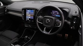 Volvo XC40 RECHARGE TWIN AWD