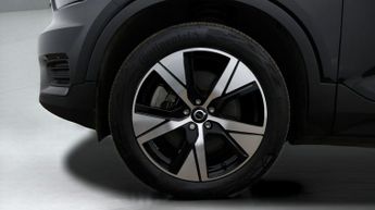 Volvo XC40 RECHARGE TWIN AWD