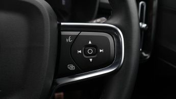 Volvo XC40 RECHARGE TWIN AWD