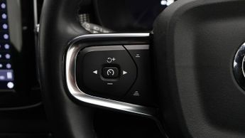 Volvo XC40 RECHARGE TWIN AWD