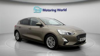 Ford Focus TITANIUM