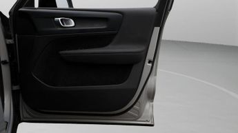 Volvo XC40 RECHARGE CORE