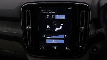 Volvo XC40 T3 INSCRIPTION