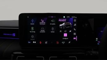 Renault 5 E-Tech electric ICONIC E-TECH