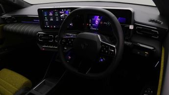 Renault 5 E-Tech electric ICONIC E-TECH