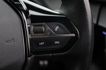 Peugeot E-208 GT PREMIUM