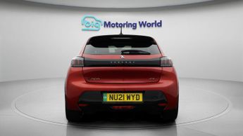 Peugeot E-208 GT PREMIUM