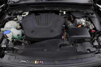 Volvo XC40 RECHARGE T4 R-DESIGN