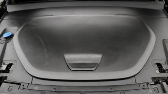 Volvo XC40 RECHARGE PLUS