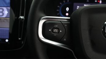 Volvo XC40 RECHARGE PLUS