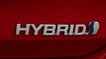 Toyota Corolla ICON TECH