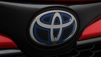 Toyota Corolla ICON TECH