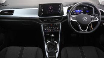 Volkswagen T-Roc LIFE TSI DSG