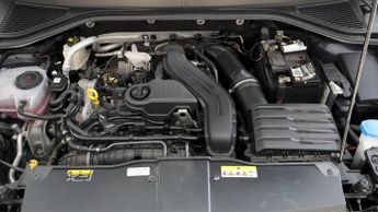 Volkswagen T-Roc LIFE TSI DSG