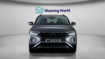 Volkswagen T-Roc LIFE TSI DSG