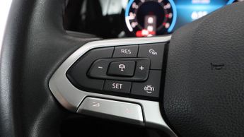 Volkswagen Golf LIFE ETSI DSG