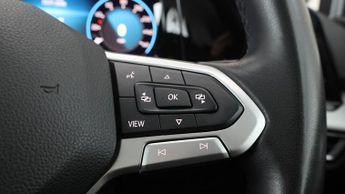 Volkswagen Golf LIFE ETSI DSG