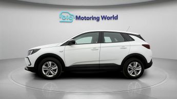Vauxhall Grandland SE