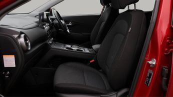 Hyundai KONA PREMIUM