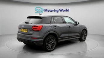 Audi Q2 TDI S LINE BLACK EDITION