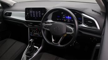 Volkswagen T-Roc LIFE TSI DSG