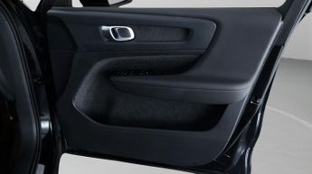 Volvo XC40 RECHARGE CORE