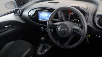 Toyota Aygo X VVT-I PURE