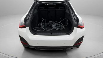 BMW i4 EDRIVE40 M SPORT