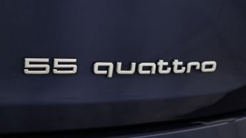 Audi e-tron QUATTRO BLACK EDITION