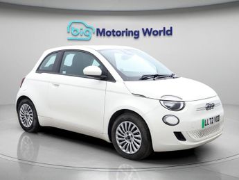 Fiat 500e ACTION