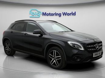 Mercedes GLA GLA 180 URBAN EDITION