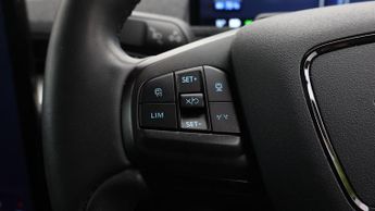 Ford Mustang Mach-E BASE