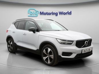 Volvo XC40 RECHARGE T4 R-DESIGN