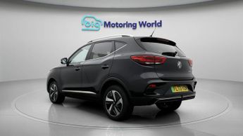 MG MG ZS TROPHY CONNECT