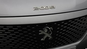 Peugeot E-2008 GT