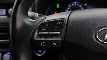 Hyundai KONA PREMIUM SE