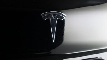 Tesla Model 3 MODEL 3