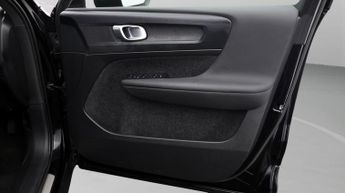 Volvo XC40 RECHARGE CORE