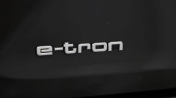 Audi e-tron QUATTRO S LINE