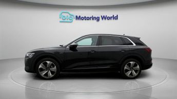 Audi e-tron QUATTRO S LINE