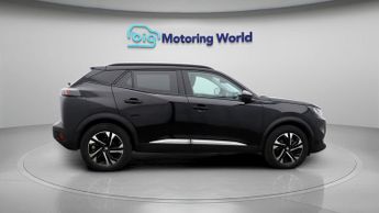 Peugeot E-2008 ALLURE PREMIUM PLUS